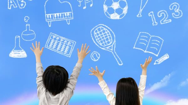 家庭で簡単にできる！子どもの英会話力を劇的に伸ばす親のサポート術と日常で英語を活用する方法とは？（子ども向け英会話教室：novel.English school監修）