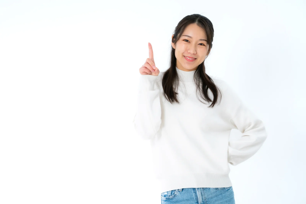 チェックポイント、大事なポイントを伝える女性